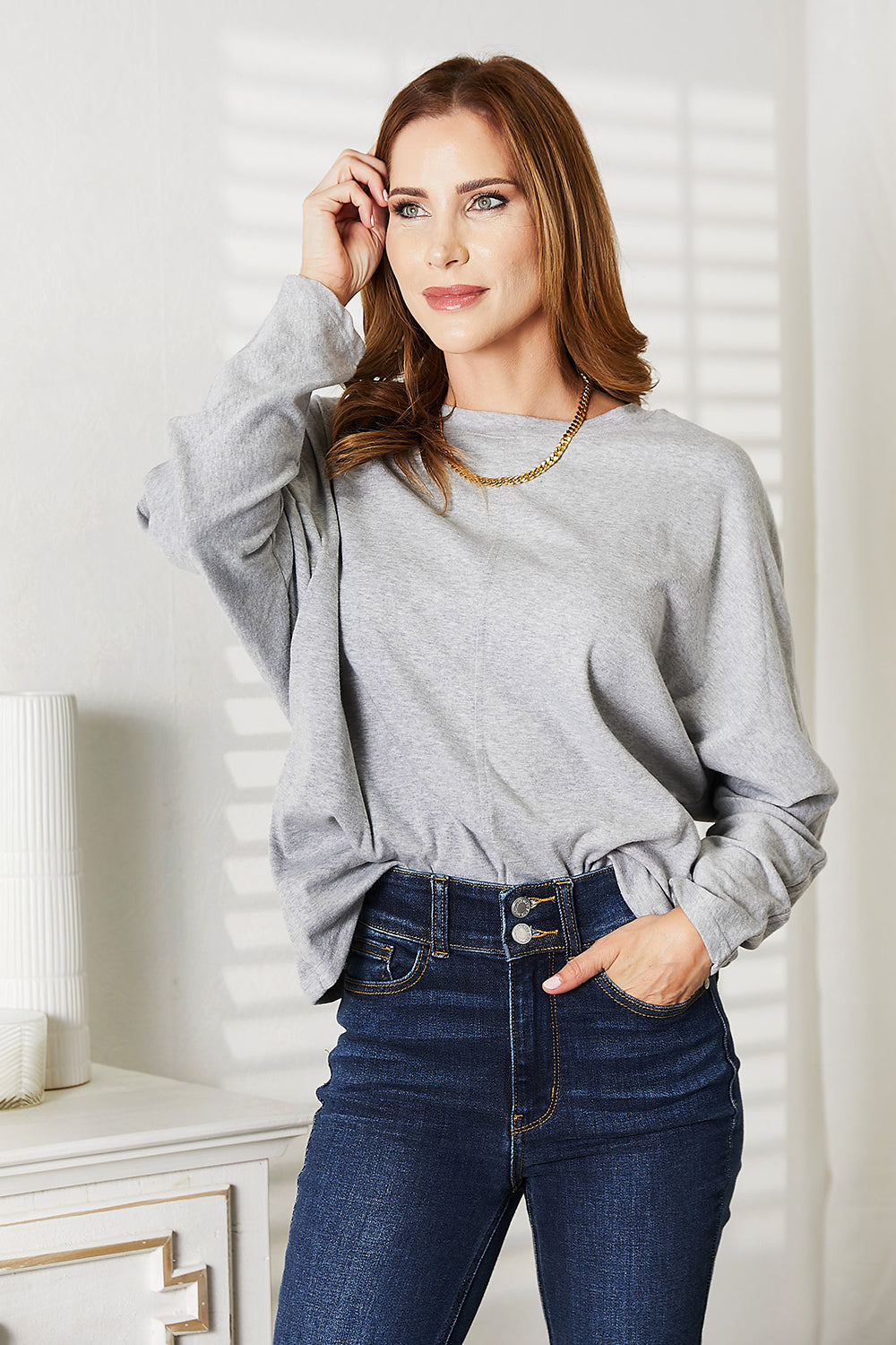 Wardrobe Essential - Round Neck Long Sleeve Top in Black or Gray